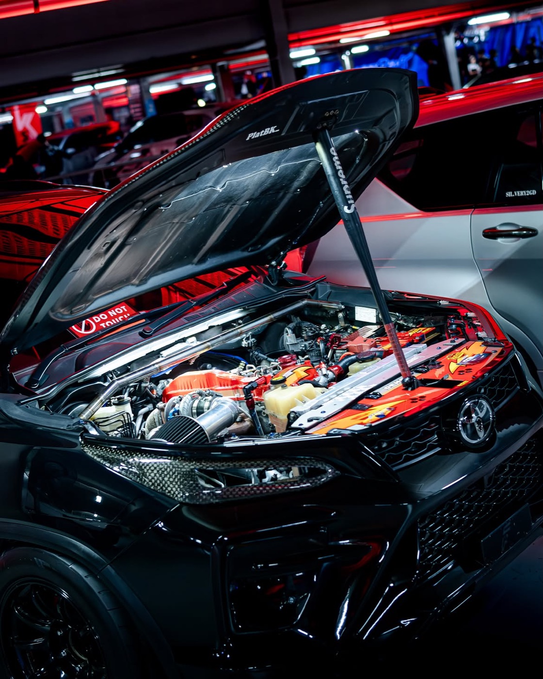 Engine bay build Dens Autoworks dipamerkan di event modifikasi